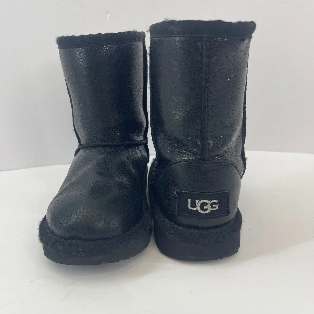 UGG Kids Fairy Sparkle‎ Boots Black Glitter Sheepskin Lined Size 10 Youth